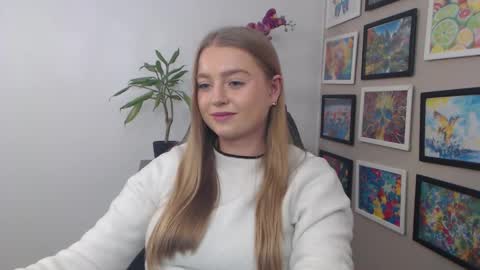 Erica online show from December 2024 05:22:01 PM