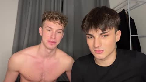 Evan Brown online show from December 2025 09:44:01 PM