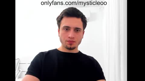 Mystic Leo online show from March 2025 04:44:01 PM