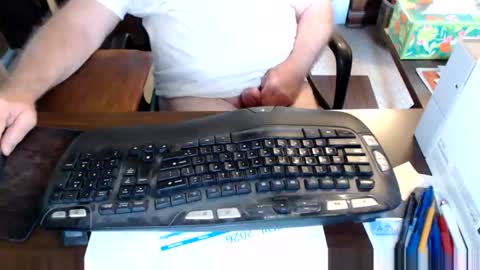 Snapshot of mytimeyourtimeourtime chatting on April 2026 12:29:02 PM ItsTime online show from April 2026 12:29:02 PM