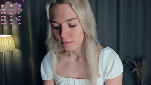 Olivia or just olive online show from November 2025 07:13:01 PM