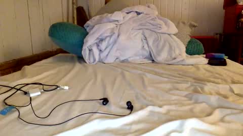 Snapshot of mywi11yisbiggy chatting on October 2025 12:09:02 PM str8 dom alphaAsian Daddy type. sorry not bi or  curious but i dont judgediscrimenate. online show from October 2025 12:09:02 PM