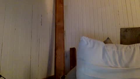 str8 dom alphaAsian Daddy type. sorry not bi or  curious but i dont judgediscrimenate. online show from December 2025 04:30:02 AM