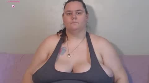 Mzjuicybootay online show from September 2025 04:29:02 PM