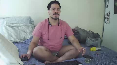 Snapshot of n0ttheface chatting on November 2025 06:20:02 PM N0ttheFace online show from November 2025 06:20:02 PM