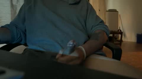 Snapshot of n1_ca chatting on October 2025 12:03:02 PM n1_ca online show from October 2025 12:03:02 PM