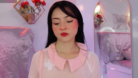 naamah_b online show from February 2026 02:10:01 PM