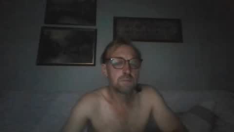 nachtigall25 online show from September 2025 11:48:01 PM