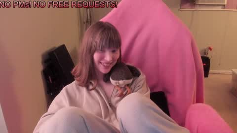 Natalie Marlo online show from December 2024 05:47:01 AM