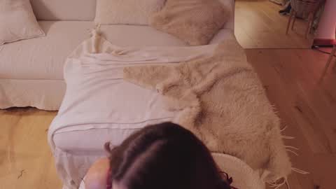 Nadia online show from October 2025 07:12:02 PM