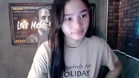 Snapshot of nadiestar chatting on May 2026 11:43:02 PM nadiestar online show from May 2026 11:43:02 PM