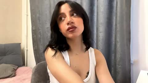 Leya online show from May 2026 01:05:02 PM