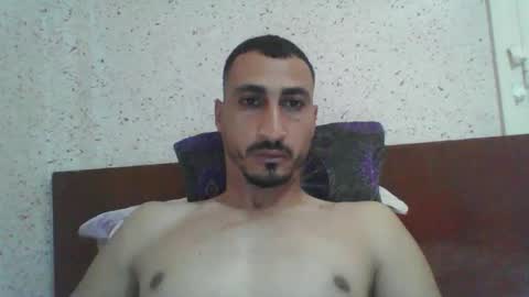 V online show from October 2025 09:09:01 AM