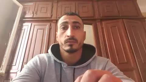 V online show from December 2025 12:24:02 PM