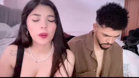 naduu__xx online show from February 2025 04:34:02 PM