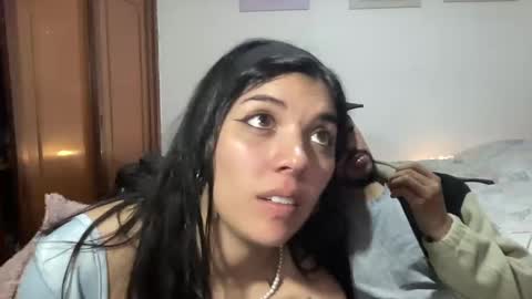 naduu__xx online show from February 2025 03:12:02 AM