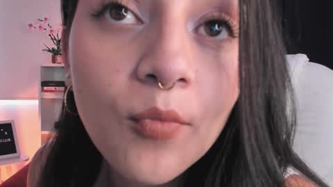 Nahia INDEPENDENT MODEL P online show from March 2026 09:53:02 PM