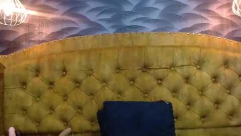 Nahomi online show from November 2025 04:34:02 AM