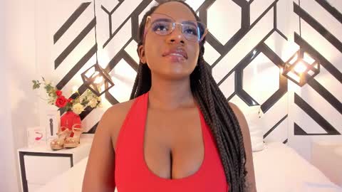 Nahomi online show from February 2026 01:44:01 PM