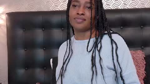 naiaramasson_ online show from July 2026 12:12:02 PM