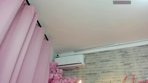 Snapshot of naiawhisper chatting on February 2026 12:04:02 PM naiawhisper online show from February 2026 12:04:02 PM