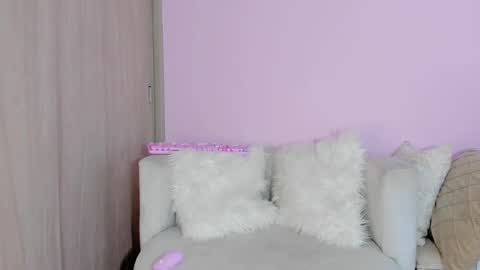 Snapshot of naileea chatting on February 2025 05:09:01 PM online show from February 2025 05:09:01 PM