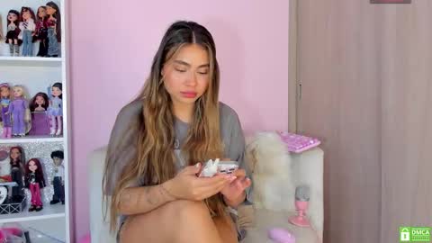 Snapshot of naileea chatting on November 2025 03:40:02 AM online show from November 2025 03:40:02 AM