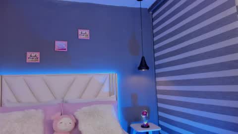 Naisha Ford online show from April 2026 03:02:01 AM