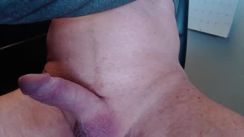 Snapshot of naked_boy_toy chatting on February 2025 06:15:02 PM Naked Boy Toy online show from February 2025 06:15:02 PM