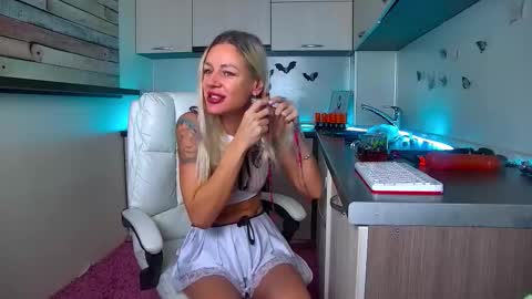 Nally online show from November 2025 01:22:01 AM