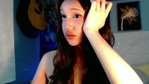 Snapshot of nami_kisser chatting on June 2026 01:10:02 AM Nami online show from June 2026 01:10:02 AM
