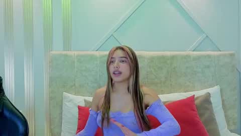 nami_sweet_ online show from September 2025 03:43:01 AM