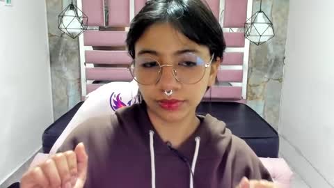 nami_usagi online show from January 2025 11:05:02 AM