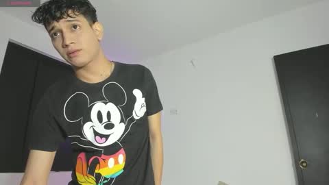 Namir  online show from November 2025 11:03:02 AM