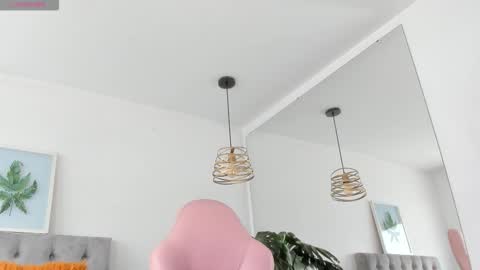 nami online show from December 2025 07:54:02 PM