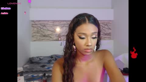 Namoi Smith online show from March 2025 08:18:02 AM