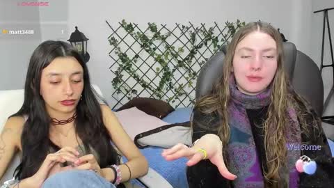 Snapshot of nana_rousse chatting on February 2026 12:12:01 AM Rousse online show from February 2026 12:12:01 AM