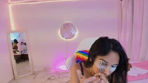 Snapshot of nanami_20 chatting on June 2026 07:51:02 PM samantha online show from June 2026 07:51:02 PM