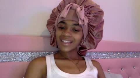 Snapshot of nanaonn chatting on June 2026 12:24:01 AM nanaonn online show from June 2026 12:24:01 AM