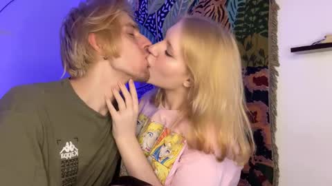 Nancy and Archi online show from March 2025 08:31:01 PM