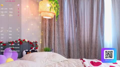 Luna online show from March 2026 05:02:02 AM