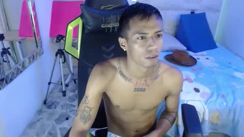 nando_col online show from September 2025 08:10:01 PM