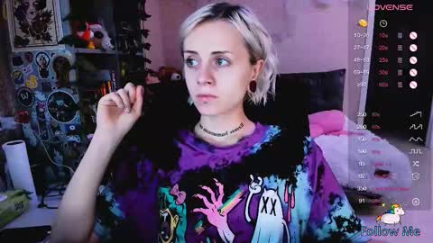 Monday-Friday 12-4 AM and 6-9 AM New York time online show from October 2025 08:43:02 PM