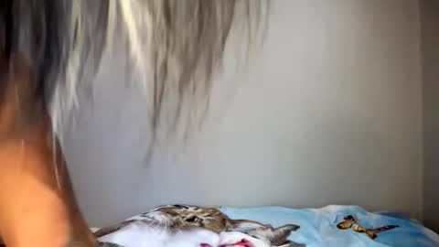 Nanneypooh online show from April 2026 12:44:01 AM