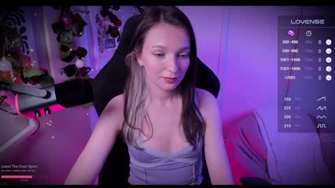 Snapshot of nannoyou chatting on December 2024 05:31:01 PM NannoNancy online show from December 2024 05:31:01 PM