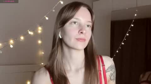Snapshot of naomi_oops chatting on June 2026 08:51:01 PM Naomi online show from June 2026 08:51:01 PM