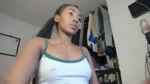 Naomii online show from January 2025 07:22:01 AM