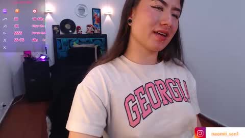 Snapshot of naomii_san chatting on September 2025 08:41:01 PM liz3 online show from September 2025 08:41:01 PM