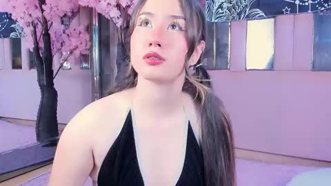     online show from December 2025 09:00:01 PM