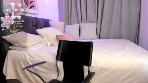 Naomi online show from July 2026 12:27:01 AM